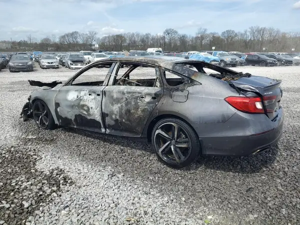 1HGCV1F35KA068444 2019 HONDA ACCORD - Image 2