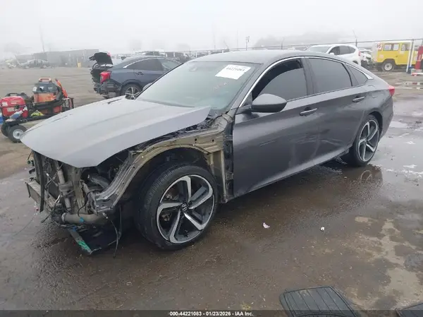 1HGCV1F35KA080545 2019 HONDA ACCORD - Image 2