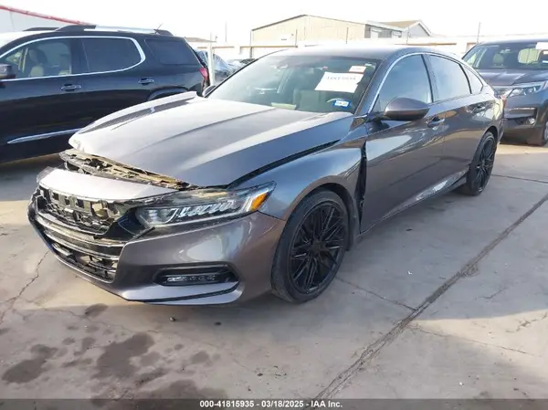 1HGCV1F35KA092419 2019 HONDA ACCORD - Image 2