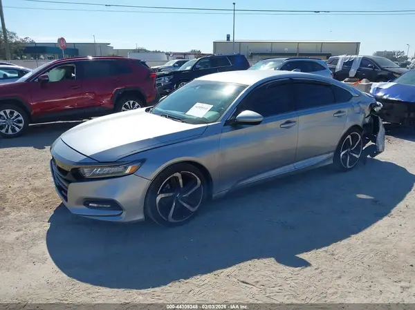 1HGCV1F35KA096776 2019 HONDA ACCORD - Image 2