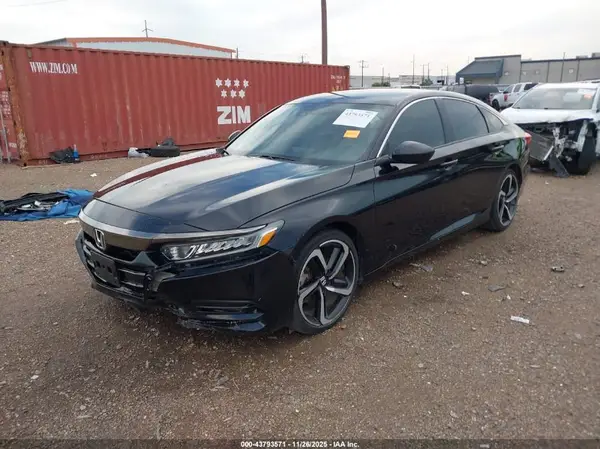 1HGCV1F35KA104861 2019 HONDA ACCORD - Image 2