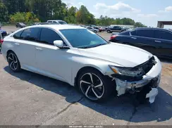 1HGCV1F35KA105122 2019 HONDA ACCORD