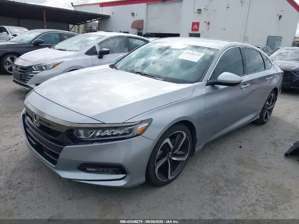 1HGCV1F35KA106304 2019 HONDA ACCORD - Image 2