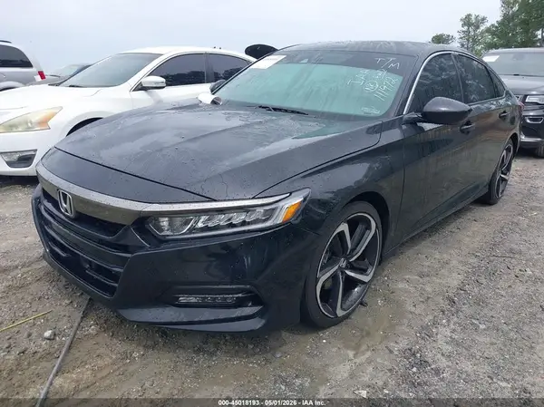 1HGCV1F35KA111972 2019 HONDA ACCORD - Image 2