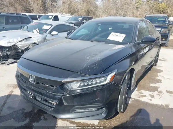 1HGCV1F35KA122437 2019 HONDA ACCORD - Image 2