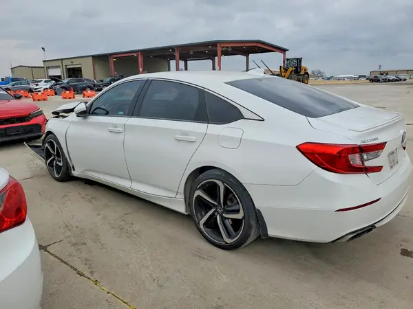 1HGCV1F35KA128061 2019 HONDA ACCORD - Image 2
