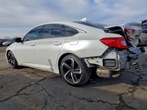 1HGCV1F35KA139786 2019 HONDA ACCORD - Image 2