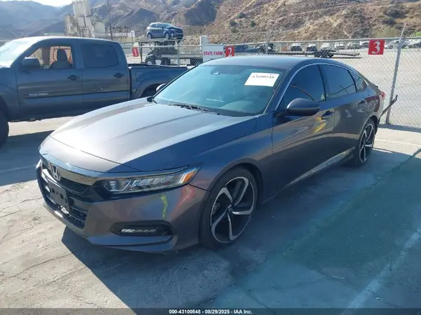 1HGCV1F35KA142090 2019 HONDA ACCORD - Image 2