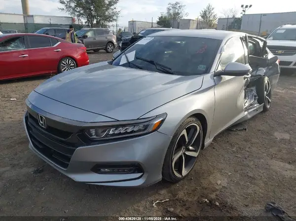 1HGCV1F35KA150304 2019 HONDA ACCORD - Image 2