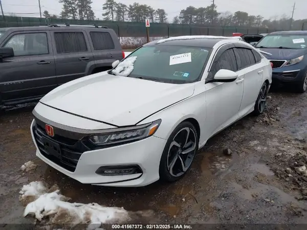 1HGCV1F35KA160864 2019 HONDA ACCORD - Image 2