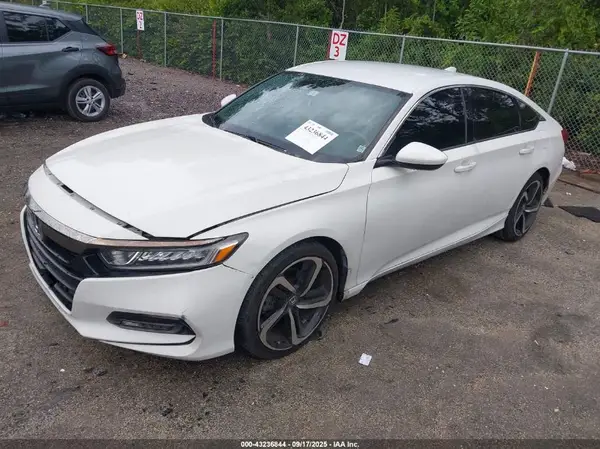 1HGCV1F35KA171427 2019 HONDA ACCORD - Image 2