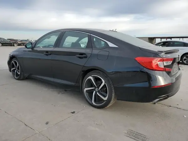 1HGCV1F35KA176224 2019 HONDA ACCORD - Image 2