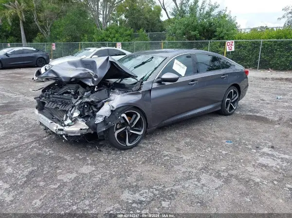 1HGCV1F35LA137098 2020 HONDA ACCORD - Image 2
