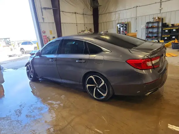 1HGCV1F35LA152717 2020 HONDA ACCORD - Image 2