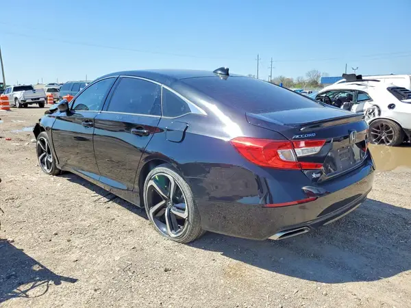 1HGCV1F35MA004665 2021 HONDA ACCORD - Image 2