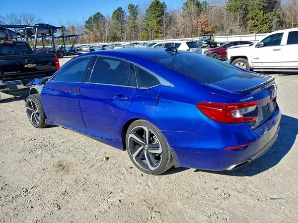 1HGCV1F35NA010788 2022 HONDA ACCORD - Image 2