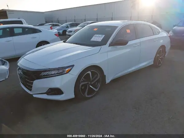 1HGCV1F35NA033066 2022 HONDA ACCORD - Image 2