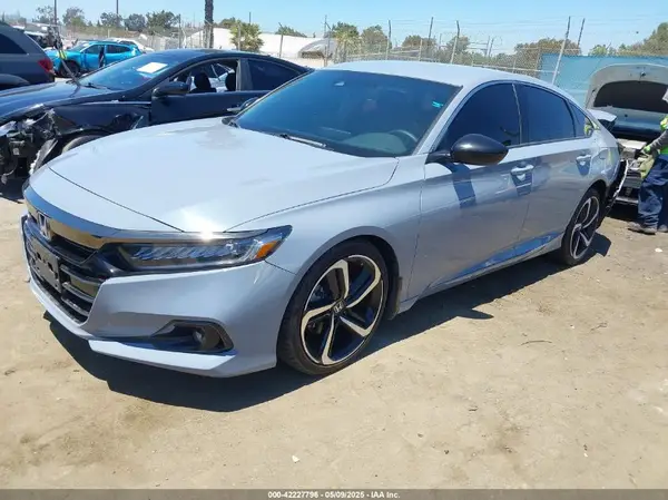 1HGCV1F35NA066276 2022 HONDA ACCORD - Image 2