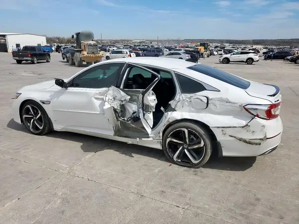 1HGCV1F35NA095132 2022 HONDA ACCORD - Image 2