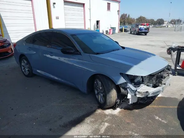 1HGCV1F35NA096751 2022 HONDA ACCORD - Image 1