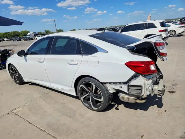 1HGCV1F35NA106534 2022 HONDA ACCORD - Image 2