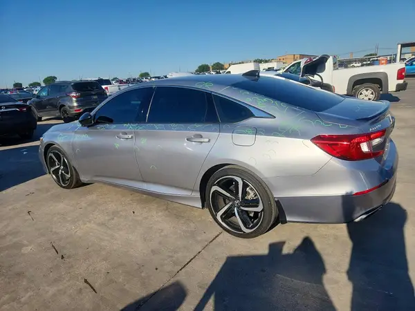 1HGCV1F35NA111474 2022 HONDA ACCORD - Image 2