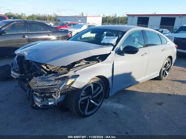 1HGCV1F35NA117128 2022 HONDA ACCORD - Image 2