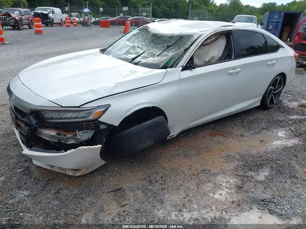 1HGCV1F35NA119154 2022 HONDA ACCORD - Image 2