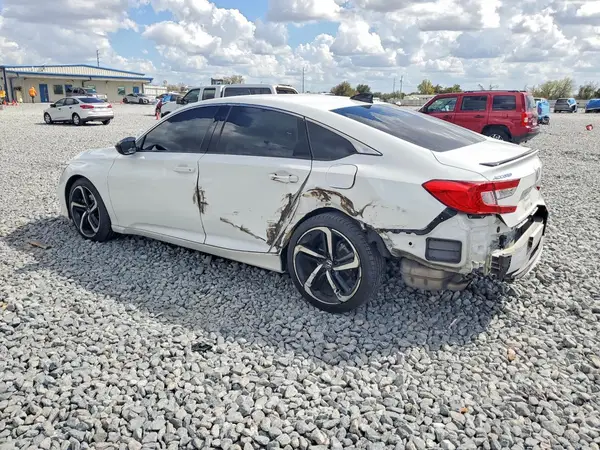 1HGCV1F35NA120627 2022 HONDA ACCORD - Image 2