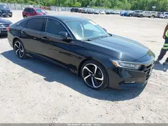 1HGCV1F36JA000944 2018 HONDA ACCORD