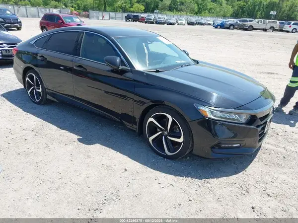 1HGCV1F36JA000944 2018 HONDA ACCORD - Image 1