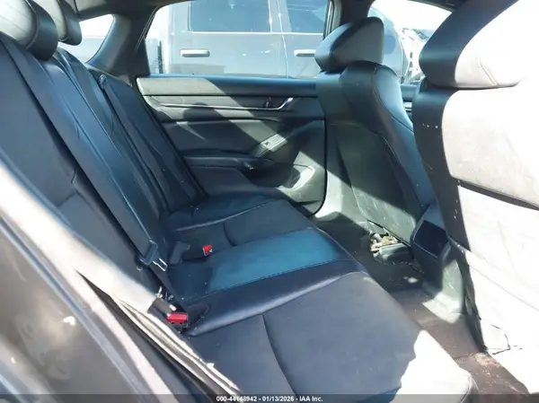1HGCV1F36JA001303 2018 HONDA ACCORD - Image 8