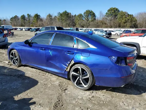 1HGCV1F36JA007747 2018 HONDA ACCORD - Image 2