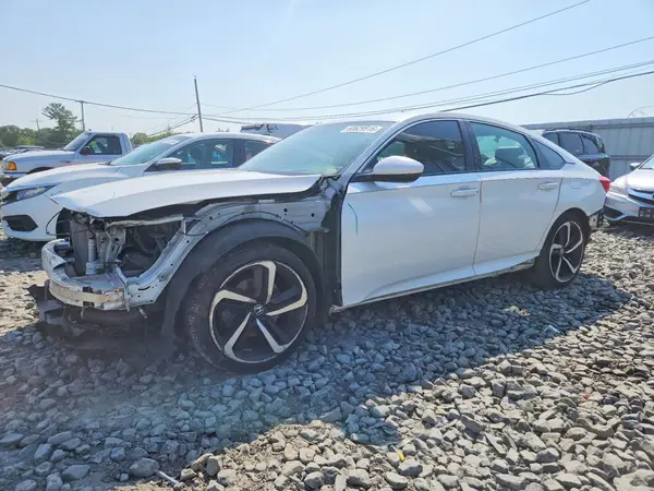 1HGCV1F36JA009708 2018 HONDA ACCORD - Image 1