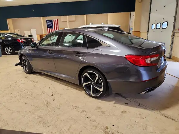 1HGCV1F36JA011765 2018 HONDA ACCORD - Image 2