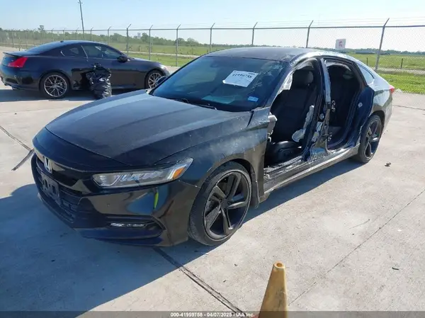 1HGCV1F36JA020546 2018 HONDA ACCORD - Image 2
