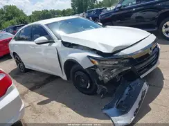 1HGCV1F36JA022426 2018 HONDA ACCORD
