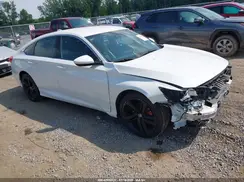 1HGCV1F36JA027125 2018 HONDA ACCORD