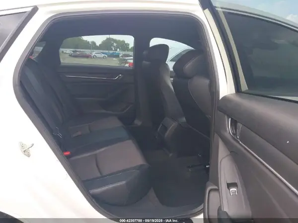 1HGCV1F36JA028470 2018 HONDA ACCORD - Image 8