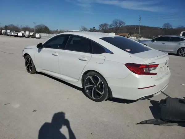 1HGCV1F36JA040909 2018 HONDA ACCORD - Image 2
