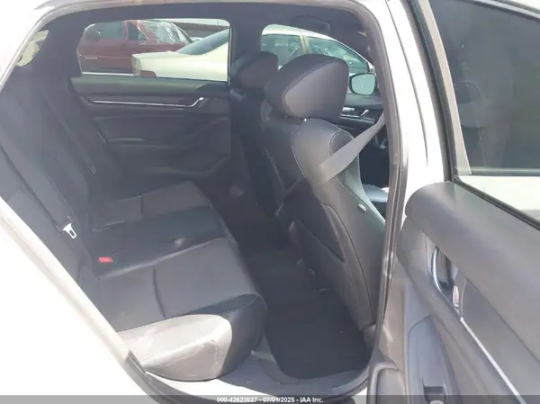 1HGCV1F36JA042921 2018 HONDA ACCORD - Image 8