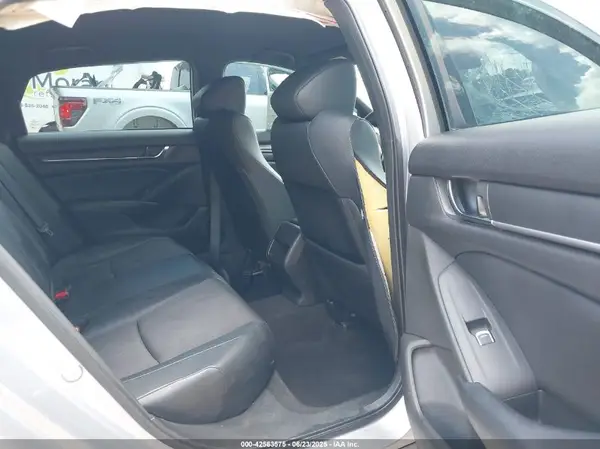 1HGCV1F36JA051361 2018 HONDA ACCORD - Image 8