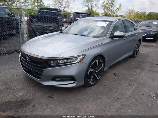1HGCV1F36JA056446 2018 HONDA ACCORD - Image 2