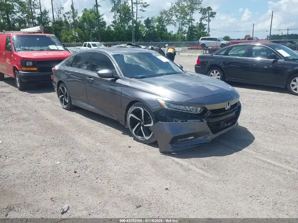 1HGCV1F36JA057726 2018 HONDA ACCORD - Image 1