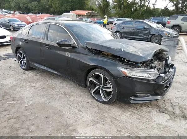 1HGCV1F36JA059394 2018 HONDA ACCORD - Image 1