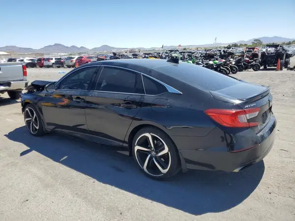 1HGCV1F36JA067026 2018 HONDA ACCORD - Image 2