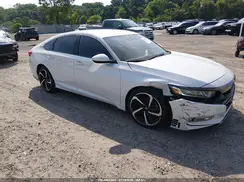 1HGCV1F36JA069780 2018 HONDA ACCORD