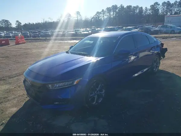 1HGCV1F36JA074638 2018 HONDA ACCORD - Image 2