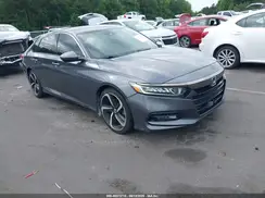 1HGCV1F36JA076650 2018 HONDA ACCORD