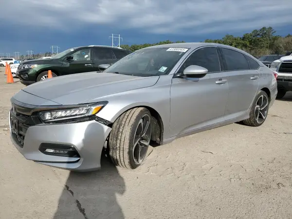 1HGCV1F36JA078947 2018 HONDA ACCORD - Image 1